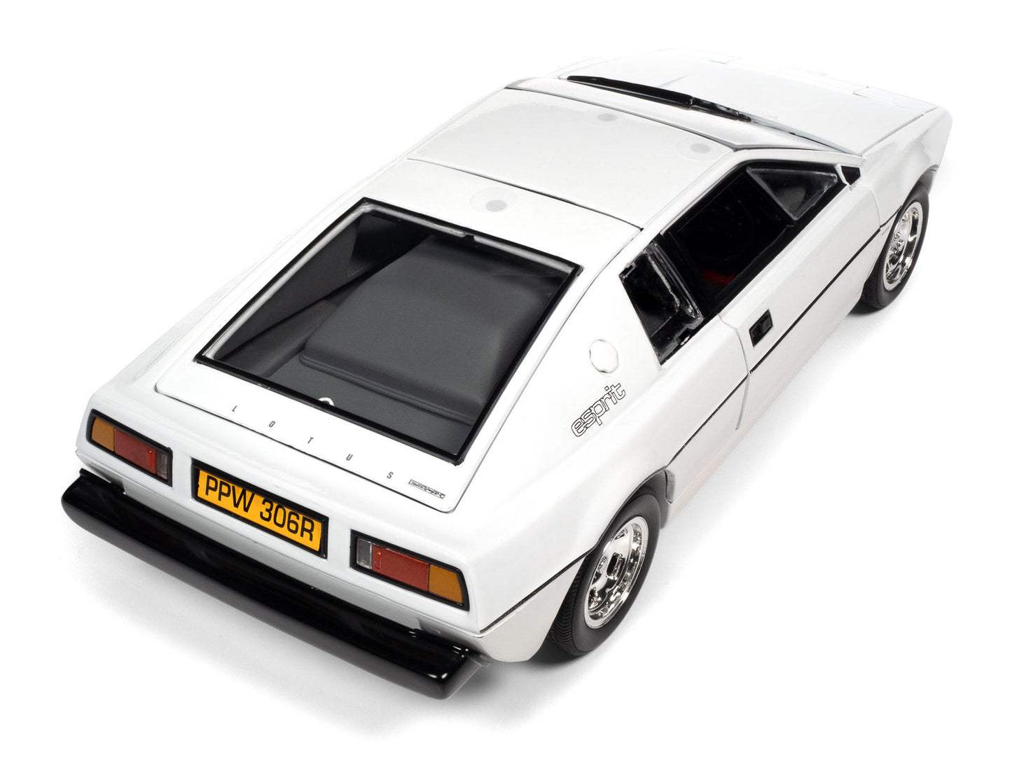 James Bond 1971 Lotus Espirit Series 1 (The Spy Who Loved Me) 1:18 Scale