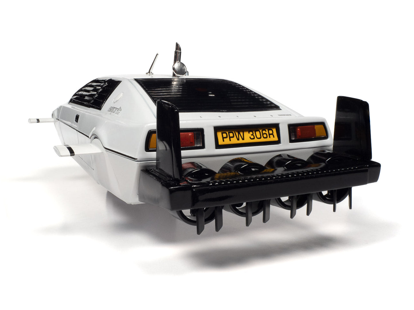 James Bond 1971 Lotus Espirit Series 1 (The Spy Who Loved Me) 1:18 Scale