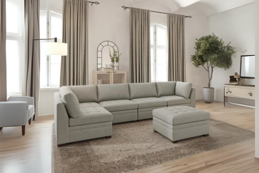 Thomasville Tisdale Modular Sectional 6 -piece Boucle with Storage Ottoman Floor Model