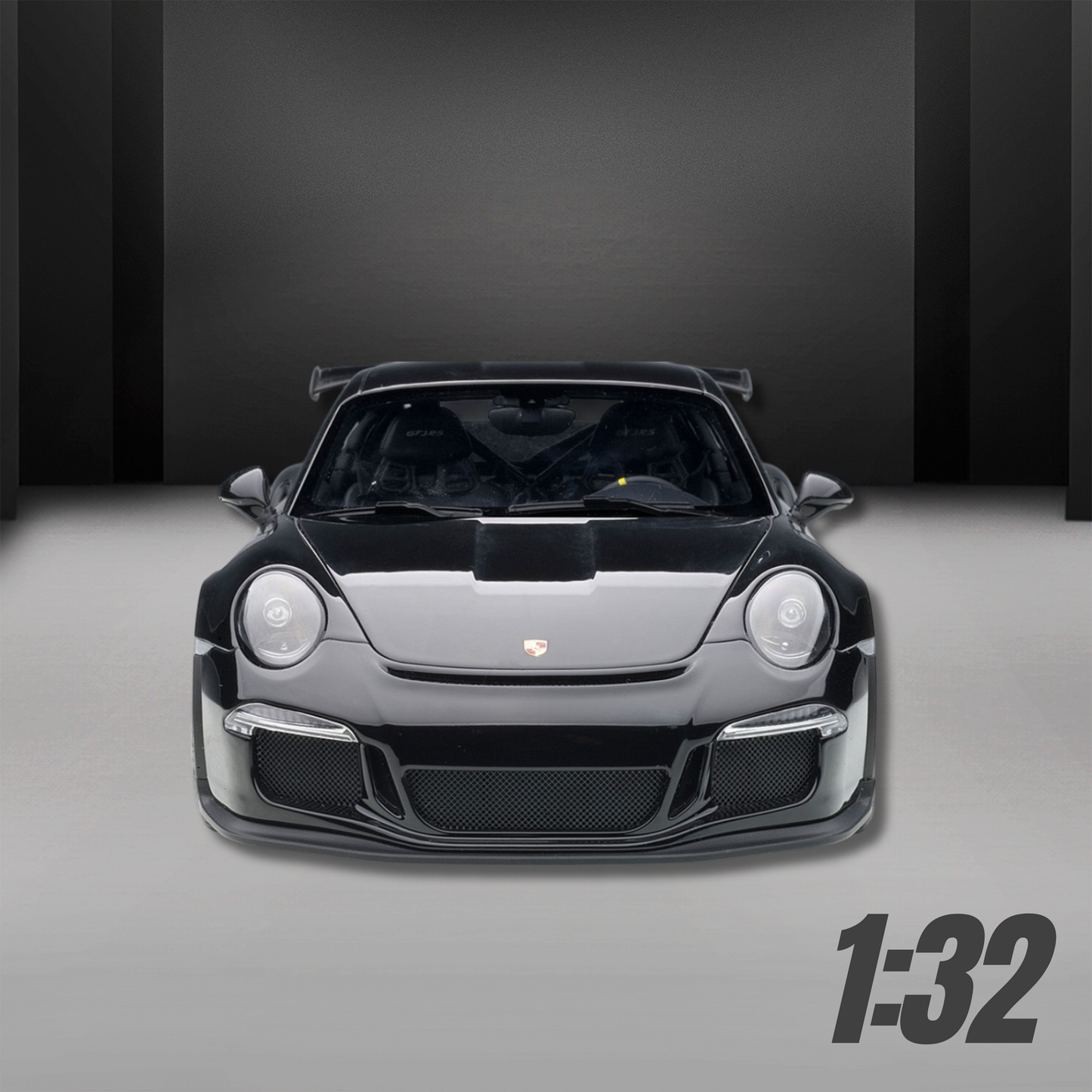 FREE 1:32 MODEL