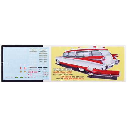 AMT 1395 1/25 1959 Cadillac Ambulance with Gurney