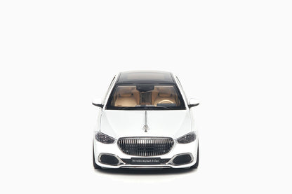 Mercedes – Maybach S-Class 2021 Diamond White 1:18 by Almost Real