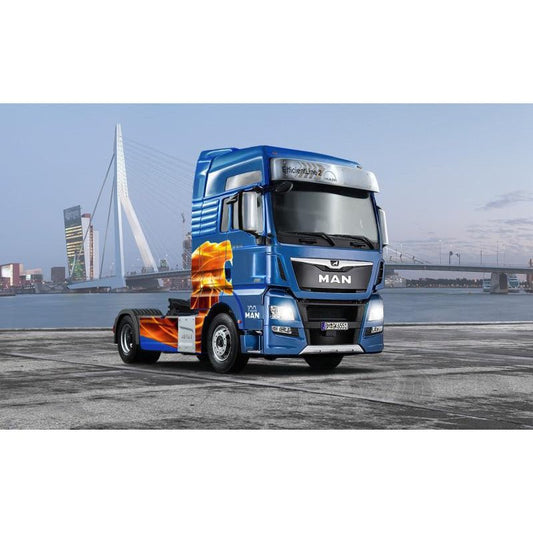 Italeri 1/24 Man Tgx Xxl D38