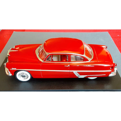 Moebius Model 1/25 Scale 1984 Hudson Hornet Coupe