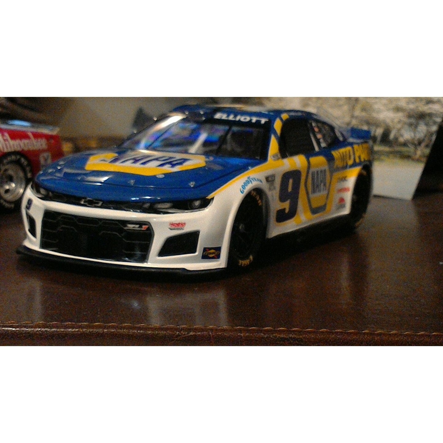Salvinos Jr 1/24 2022 CAMARO C.ELLIOT